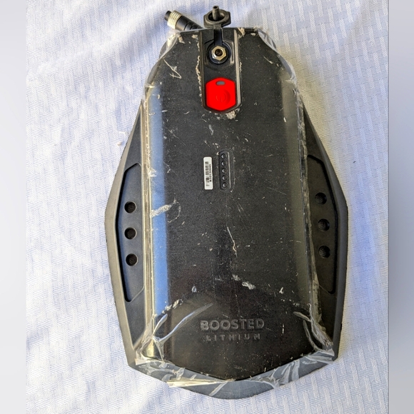 Boosted Board Lithium Battery Pack - Picture 1 of 2